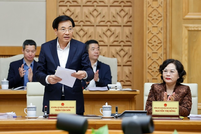 Thủ tướng: Càng khó khăn, thách thức, áp lực thì càng bản lĩnh - Hình 9 Thu tuong: Cang kho khan, thach thuc, ap luc thi cang ban linh-Hinh-9