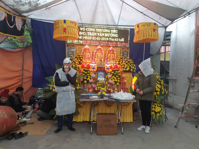 Tai nạn ở Hải Dương: Khăn tang phủ trắng một vùng quê - Hình 4 Tai nan o Hai Duong: Khan tang phu trang mot vung que-Hinh-4