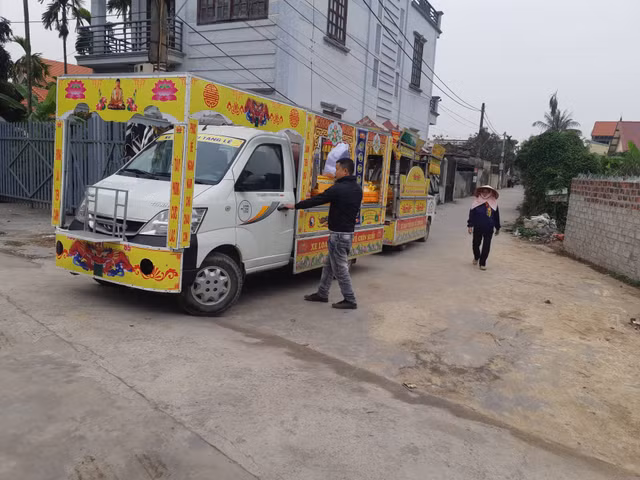 Tai nan o Hai Duong: Khan tang phu trang mot vung que-Hinh-5