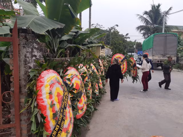 Tai nan o Hai Duong: Khan tang phu trang mot vung que-Hinh-6