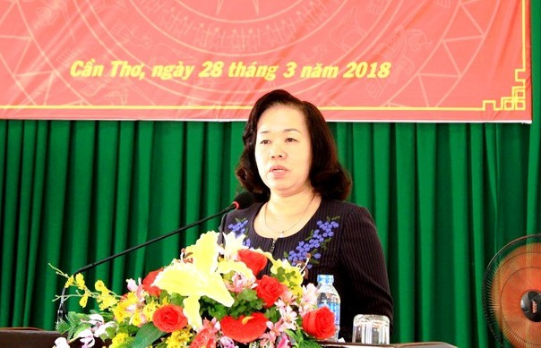 Kỷ luật cảnh cáo Chủ tịch Ủy ban MTTQ Cần Thơ Phan Thị Hồng Nhung Ky luat canh cao Chu tich Uy ban MTTQ Can Tho Phan Thi Hong Nhung