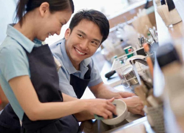 Đàn ông tích cực rửa bát sẽ giúp thăng hoa hơn khi ân ái - Hình 8 Dan ong tich cuc rua bat se giup thang hoa hon khi an ai-Hinh-8