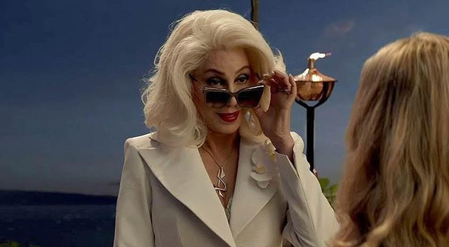 Bí quyết giữ nhan sắc trẻ trung và vòng 3 săn chắc của nữ ca sĩ U80 Bi quyet giu nhan sac tre trung va vong 3 san chac cua nu ca si U80