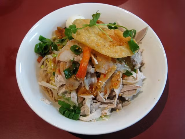 Dac san Dong Thap doc la, hap dan du khach bon phuong