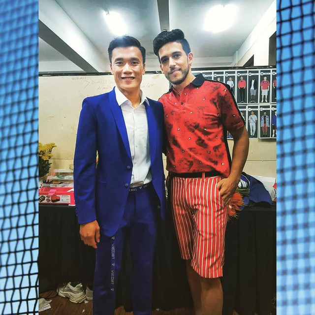 Thủ môn Bùi Tiến Dũng chất lừ với loạt trang phục hàng hiệu - Hình 6 Thu mon Bui Tien Dung chat lu voi loat trang phuc hang hieu-Hinh-6