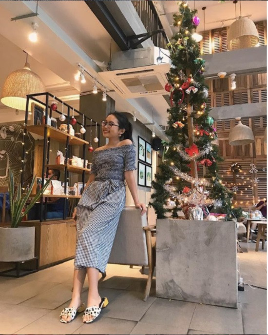 16 tuổi, Phương Mỹ Chi ăn mặc sành điệu gợi cảm thế nào? - Hình 8 16 tuoi, Phuong My Chi an mac sanh dieu goi cam the nao?-Hinh-8