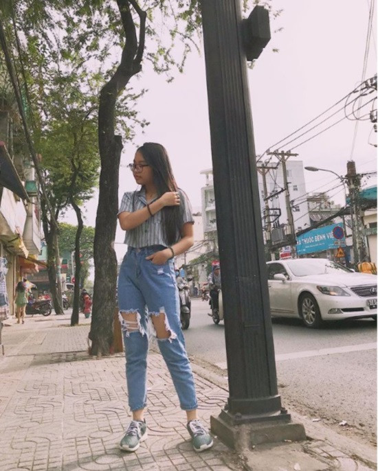 16 tuổi, Phương Mỹ Chi ăn mặc sành điệu gợi cảm thế nào? - Hình 4 16 tuoi, Phuong My Chi an mac sanh dieu goi cam the nao?-Hinh-4