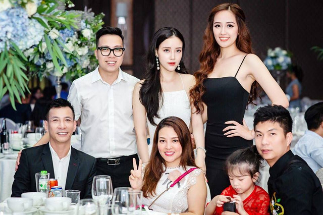 Em gái hoa hậu Mai Phương Thúy ăn mặc sành điệu chẳng kém chị gái - Hình 2 Em gai hoa hau Mai Phuong Thuy an mac sanh dieu chang kem chi gai-Hinh-2
