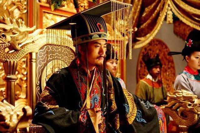Nguyên nhân hoàng đế Trung Quốc luôn muốn thái giám bên cạnh Nguyen nhan hoang de Trung Quoc luon muon thai giam ben canh