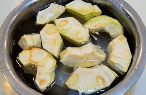 Độc lạ những món ăn siêu ngon chế biến từ quả mít non Doc la nhung mon an sieu ngon che bien tu qua mit non