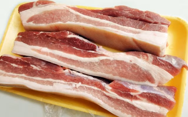 Tan dung troi nang nong dinh diem, che bien mon thit ba chi hap dan-Hinh-2