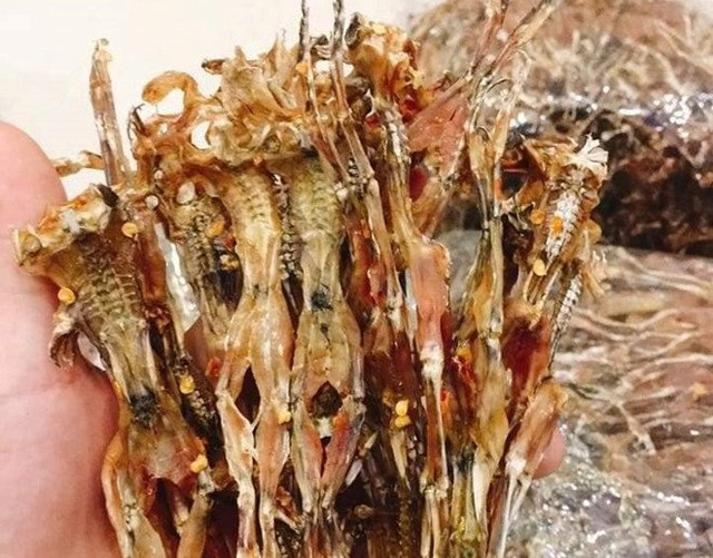 Bật mí các món ngon từ đặc sản “vũ nữ chân dài” của miền Tây - Hình 4 Bat mi cac mon ngon tu dac san “vu nu chan dai” cua mien Tay-Hinh-4