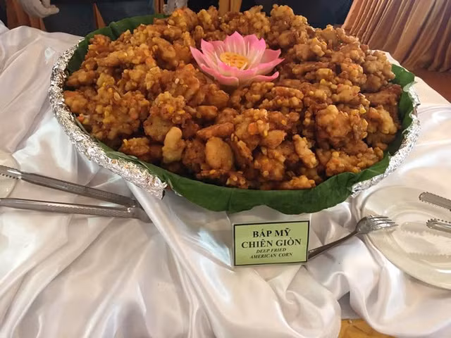 Cac khach moi cua Dai le Vesak 2019 an gi?-Hinh-7