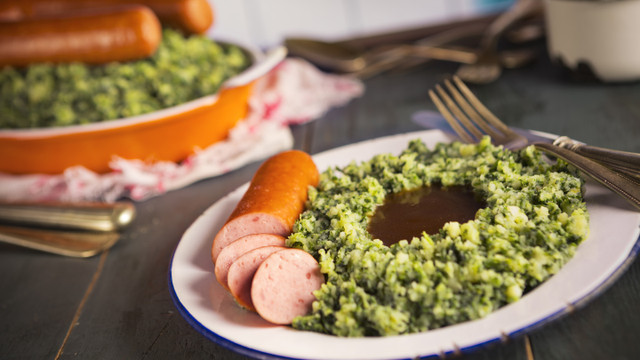 Những món ăn hấp dẫn của xứ sở hoa Tulip - Hình 6 Nhung mon an hap dan cua xu so hoa Tulip-Hinh-6