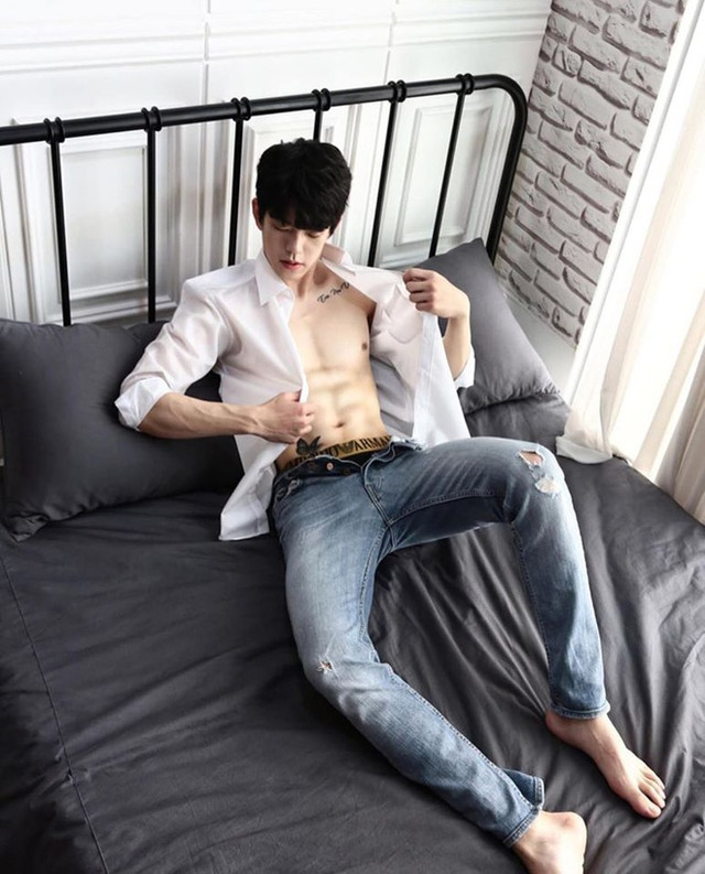 Chàng trai 'lột xác' từ mập ú thành nam thần body 6 múi cực phẩm - Hình 2 Chang trai 'lot xac' tu map u thanh nam than body 6 mui cuc pham-Hinh-2