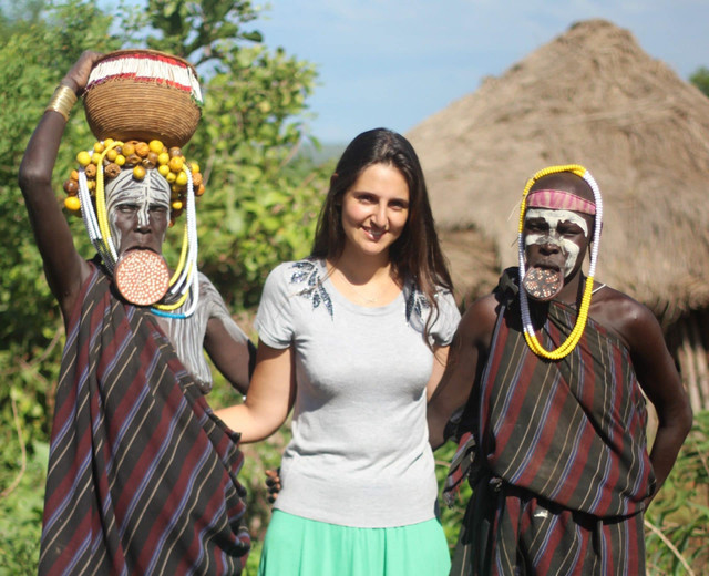 Bộ tộc Mursi có tập tục độc đáo: Nhổ răng sẽ gặp nhiều may mắn - Hình 6 Bo toc Mursi co tap tuc doc dao: Nho rang se gap nhieu may man-Hinh-6