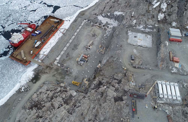 Nhiều tỷ phú tài trợ tiền cho cuộc săn lùng 'kho báu' ở Greenland - Hình 4 Nhieu ty phu tai tro tien cho cuoc san lung 'kho bau' o Greenland-Hinh-4