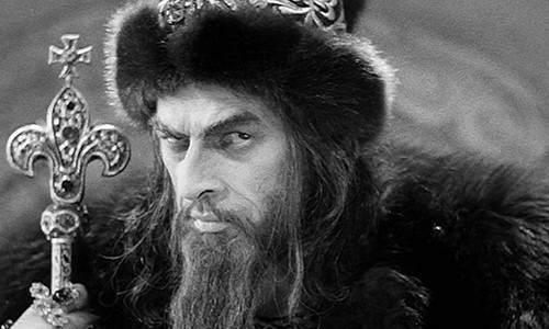 Sa hoàng hung bạo khét tiếng nước Nga và những điều người dân khiếp sợ - Hình 9 Sa hoang hung bao khet tieng nuoc Nga va nhung dieu nguoi dan khiep so-Hinh-9