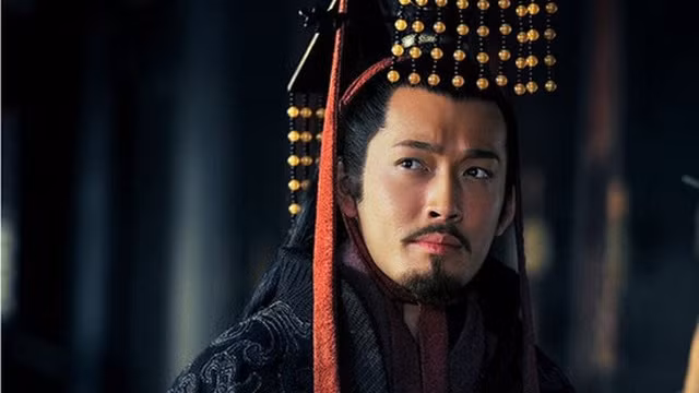 Luu Bi va Tao Thao bi Ton Quyen 'vuot mat' o ky luc nao?-Hinh-7