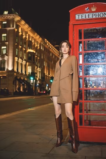 U50 nhung nu ca si Dai Loan van khien nhieu nguoi nguong mo vi ve ngoai tre trung-Hinh-5