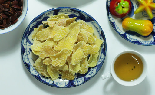 Cận cảnh quy trình làm mứt gừng truyền thống ở Huế phục vụ Tết - Hình 10 Can canh quy trinh lam mut gung truyen thong o Hue phuc vu Tet-Hinh-10