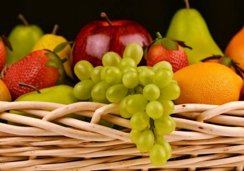 Ăn kiêng bằng trái cây, người đàn ông bị viêm tụy cấp An kieng bang trai cay, nguoi dan ong bi viem tuy cap