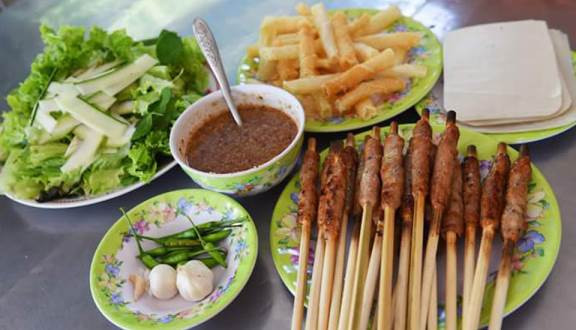 Nên thử những món ăn vặt gì khi đến quê hương Đàm Vĩnh Hưng? - Hình 6 Nen thu nhung mon an vat gi khi den que huong Dam Vinh Hung?-Hinh-6