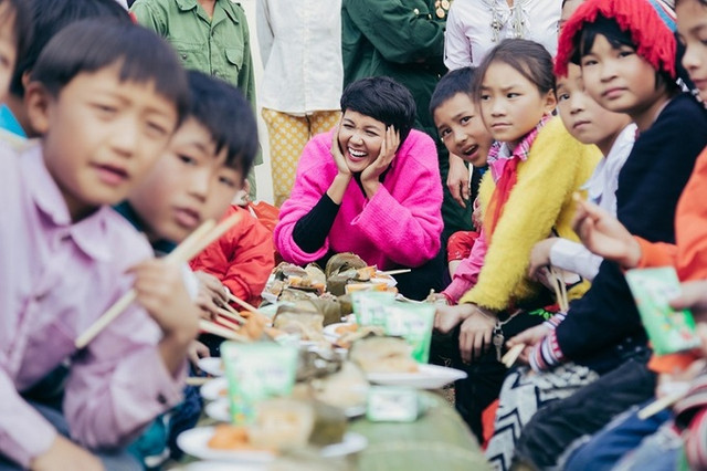 H'Hen Niê trở thành hoa hậu đẹp nhất với 'Vẻ đẹp vượt thời gian' - Hình 3 H'Hen Nie tro thanh hoa hau dep nhat voi 'Ve dep vuot thoi gian'-Hinh-3