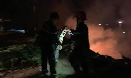 Cháy lớn ở bán đảo Sơn Trà - Hình 4 Chay lon o ban dao Son Tra-Hinh-4