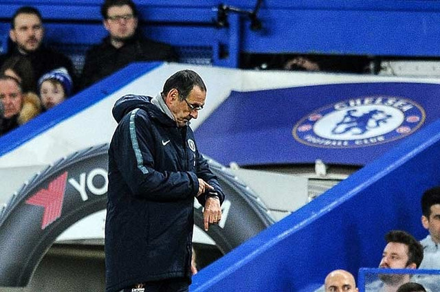 MU bùng nổ, Chelsea rơi xuống vực thẳm - Hình 2 MU bung no, Chelsea roi xuong vuc tham-Hinh-2