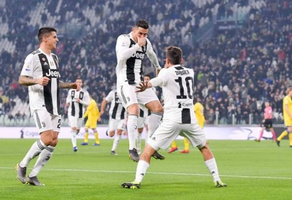 Ronaldo lại tỏa sáng, Juventus không có đối thủ tại Serie A - Hình 2 Ronaldo lai toa sang, Juventus khong co doi thu tai Serie A-Hinh-2