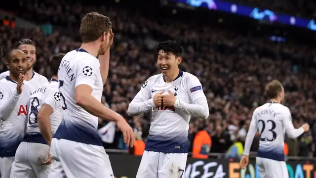 Tottenham - Dortmund: Son Heung-min lai toa sang, Tottenham tiep da thang hoa-Hinh-2