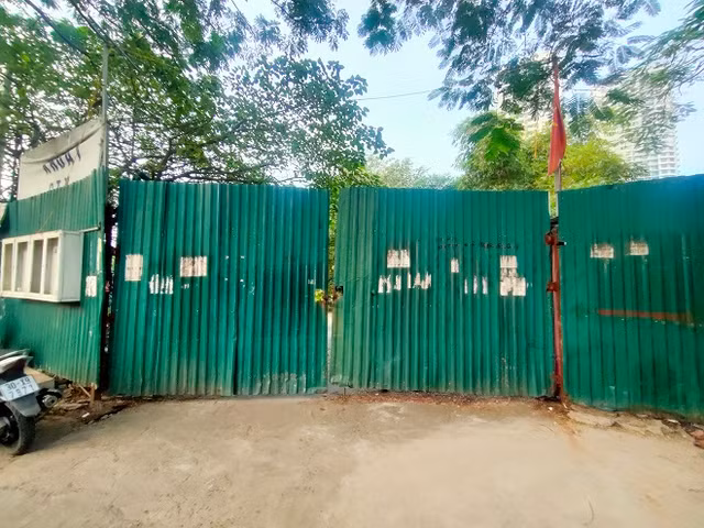 Co hoang phu day tren 'dat vang' Constrexim Complex o Ha Noi-Hinh-9