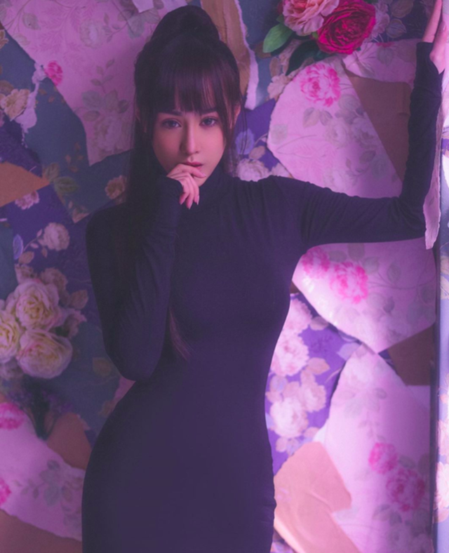 Hotgirl Phan Thị Phương Uyên bạn gái của Karik sexy khó cưỡng - Hình 2 Hotgirl Phan Thi Phuong Uyen ban gai cua Karik sexy kho cuong-Hinh-2