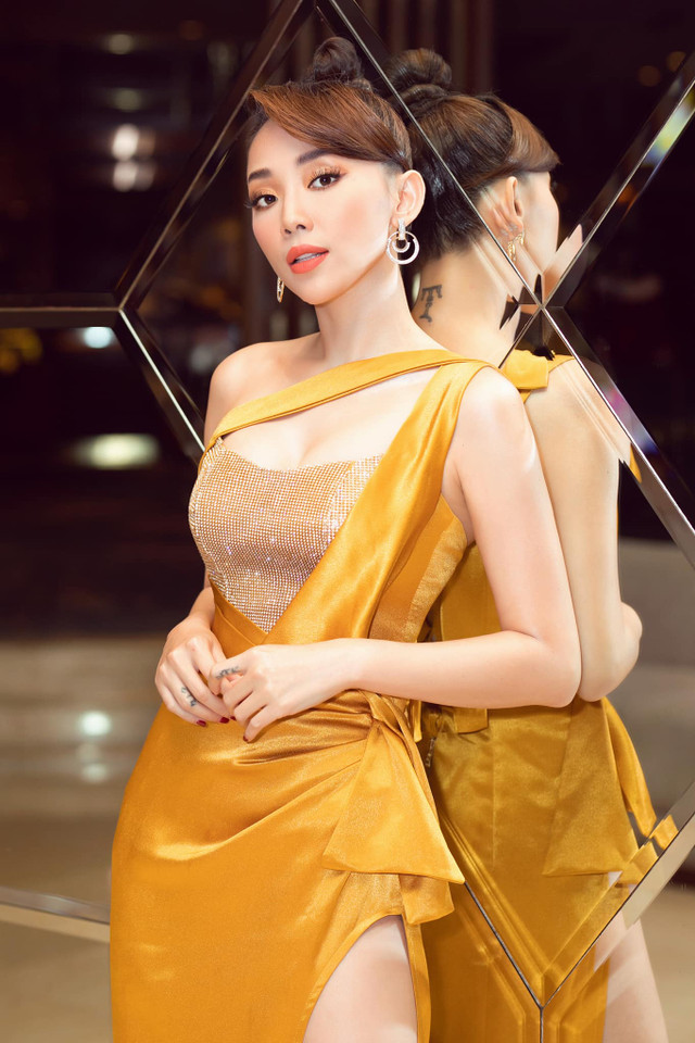 Bi quyet cham soc da mat giup Toc Tien xinh het nac-Hinh-9