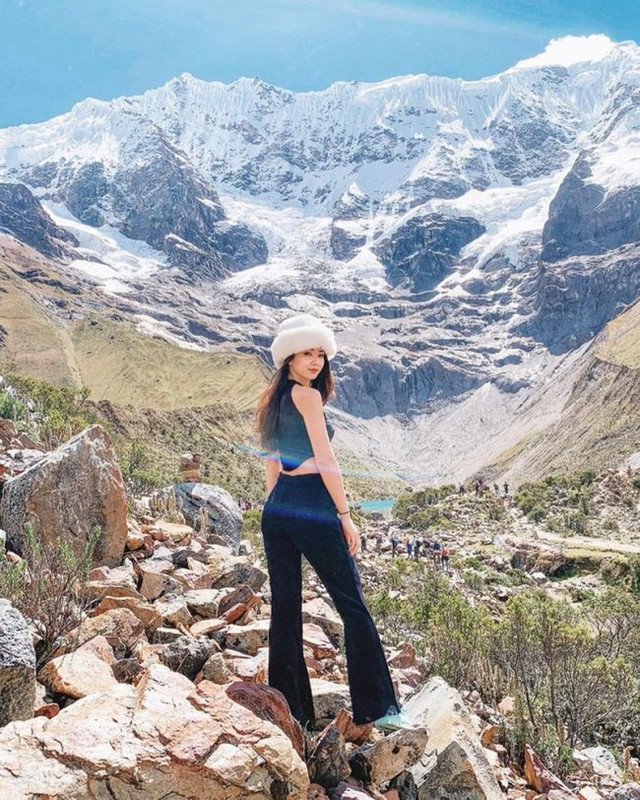 Gu thời trang hiện đại của hotgirl làm tiếp viên hàng không Dubai - Hình 7 Gu thoi trang hien dai cua hotgirl lam tiep vien hang khong Dubai-Hinh-7