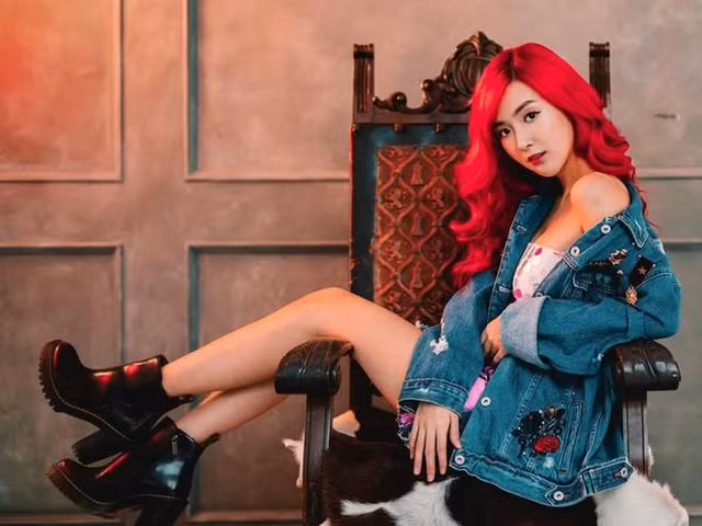 Gu thoi trang khoe eo thon goi cam cua nu game thu noi tieng Thai Lan-Hinh-7