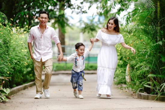 Phát hờn với các nhóc tì nhà sao Việt diện đồ hiệu sang chảnh - Hình 13 Phat hon voi cac nhoc ti nha sao Viet dien do hieu sang chanh-Hinh-13