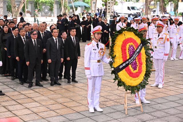 Đoàn Liên hiệp các Hội KH&KT Việt Nam viếng Tổng Bí thư Nguyễn Phú Trọng Doan Lien hiep cac Hoi KH&KT Viet Nam vieng Tong Bi thu Nguyen Phu Trong