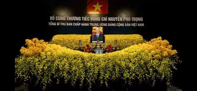 [TRUC TIEP] Ngay dau Quoc tang Tong Bi thu Nguyen Phu Trong