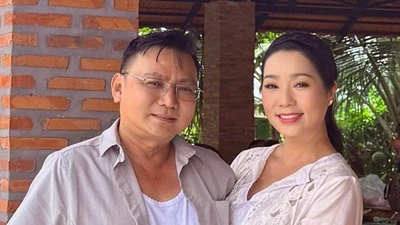 Trịnh Kim Chi khoe hình ảnh hạnh phúc, ngọt ngào chúc mừng sinh nhật chồng