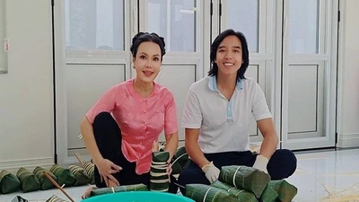 Hoài Phương đón sinh nhật ấm áp bên Việt Hương