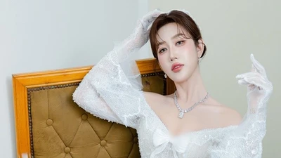 Đường tình duyên gây chú ý của diễn viên Thúy Ngân 