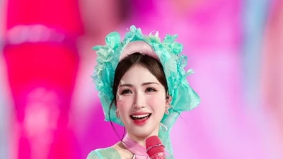 Hòa Minzy ngày càng được yêu mến vì liên tục làm từ thiện