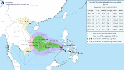 Dự báo bão số 15: Cường độ tăng, di chuyển chậm lại trong 72 giờ tới