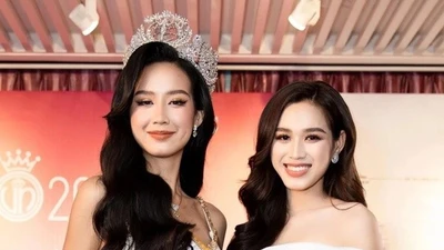 Bảo Ngọc gửi quà đặc biệt cho Đỗ Thị Hà nhân dịp đám cưới