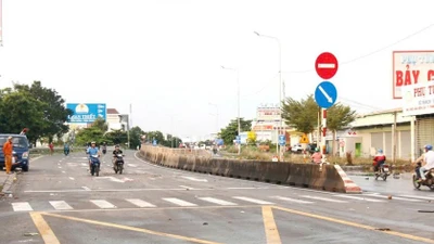 Cuộc đấu tứ mã tại Lâm Đồng: 2 nhà thầu 'ngã ngựa' vì lỗi kỹ thuật