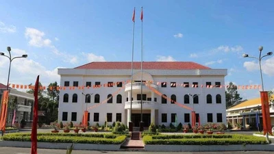 Gói thầu 2,7 tỷ tại Tây Ninh: Nhà thầu bị loại kỹ thuật vẫn được xếp hạng?