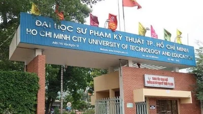 Gói thầu hơn 13 tỷ tại Đại học Sư phạm Kỹ thuật TP.HCM: Giá thấp có thắng thế trước nhà thầu "quen mặt"?