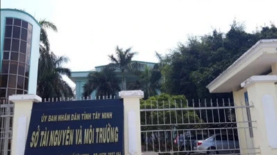 Đường về Tây Ninh của nhà thầu Thành Minh Hiếu qua gói chỉ định thầu hơn 5 tỷ đồng 